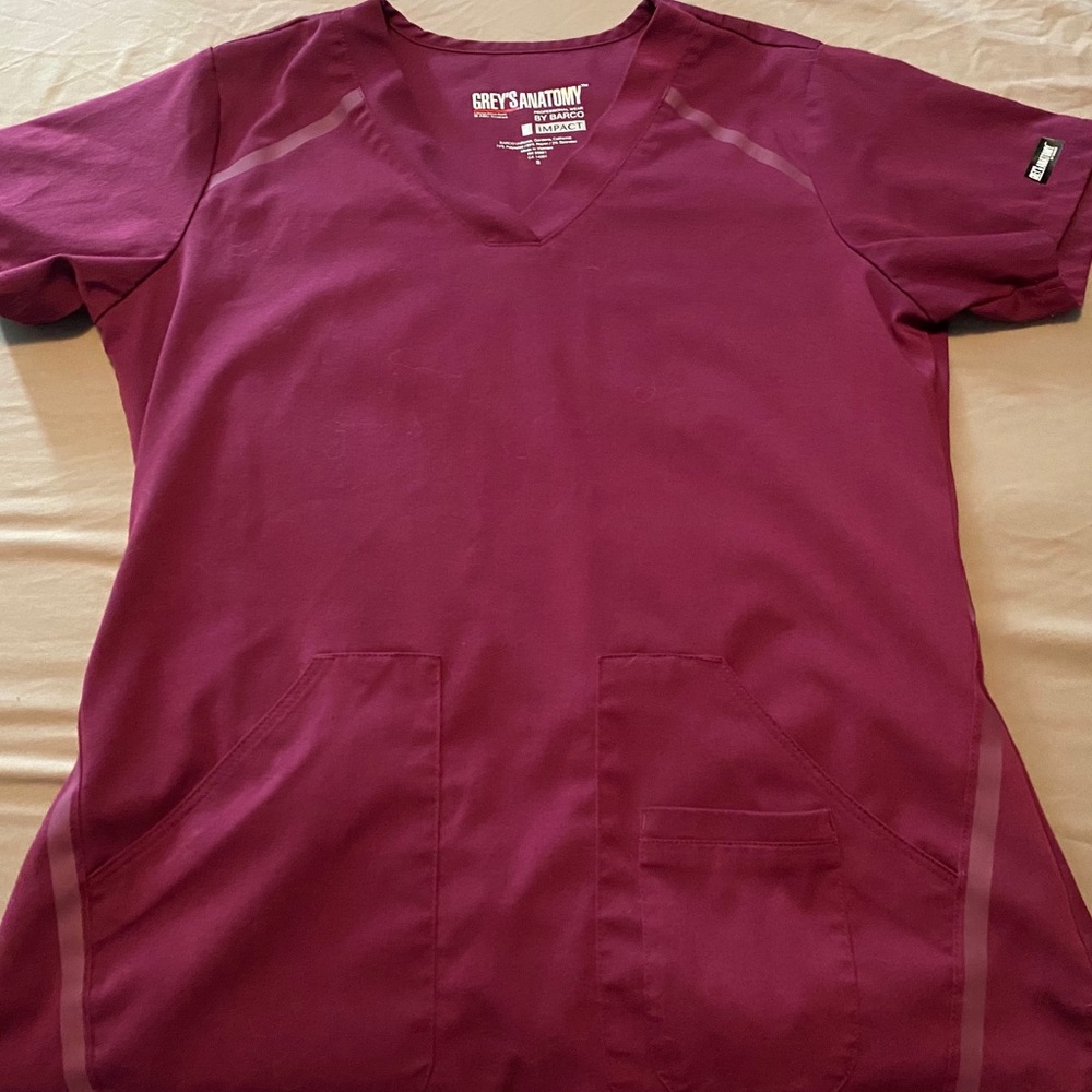 Grey’s Anatomy Barco Signature (impact) top